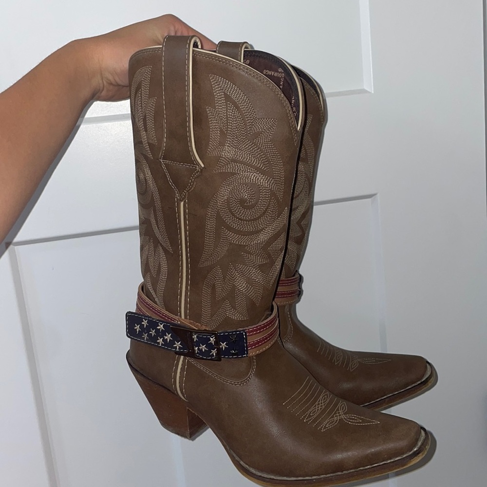 LIKE NEW! Americana Durango Cowboy Boots